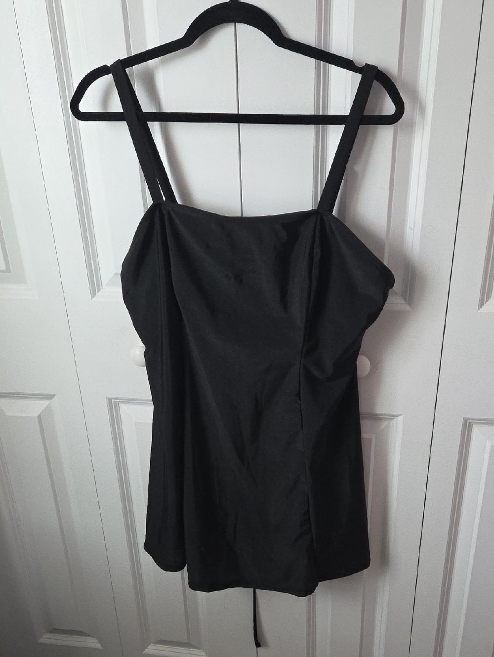 Black Women's Square Neck Tankini